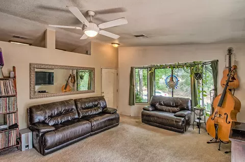 1390 Nighthawk Ln, Redding, CA 96003 photo 5