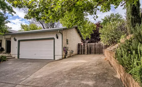 1390 Nighthawk Ln, Redding, CA 96003 photo 25