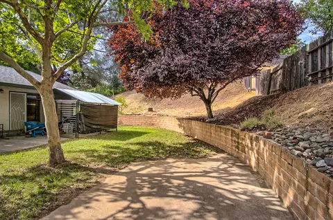 1390 Nighthawk Ln, Redding, CA 96003 photo 23