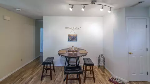 4003 Saint Nicholas Ave, Redding, CA 96003 photo 8