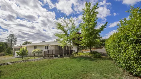 4003 Saint Nicholas Ave, Redding, CA 96003 photo 22