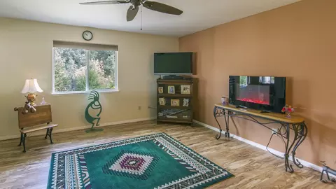 4003 Saint Nicholas Ave, Redding, CA 96003 photo 10