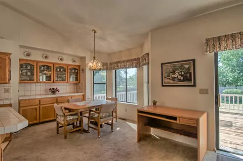 2725 Crystal Tree Dr, Redding, CA 96001 photo 8