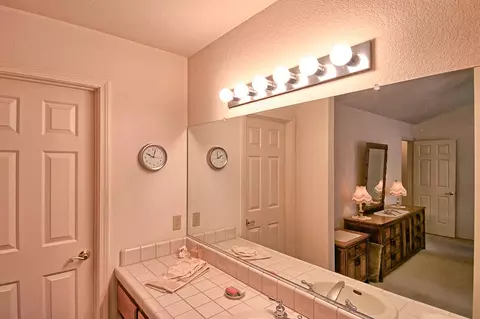 2725 Crystal Tree Dr, Redding, CA 96001 photo 17