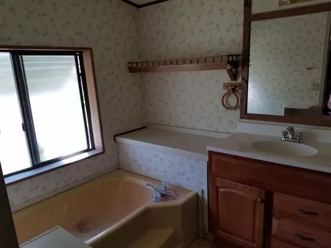 24964 Windchime Dr, Fall River Mills, CA 96028 photo 5