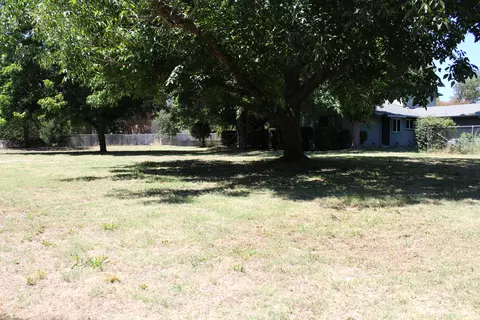 5256 Elm Ln, Redding, CA 96001 photo 23