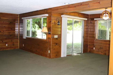5256 Elm Ln, Redding, CA 96001 photo 12