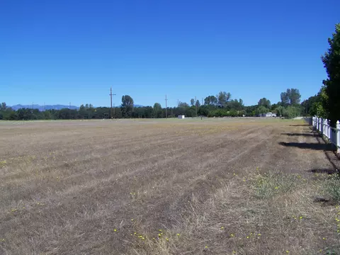 20099 Lyal Ln, Redding, CA 96002 photo 21