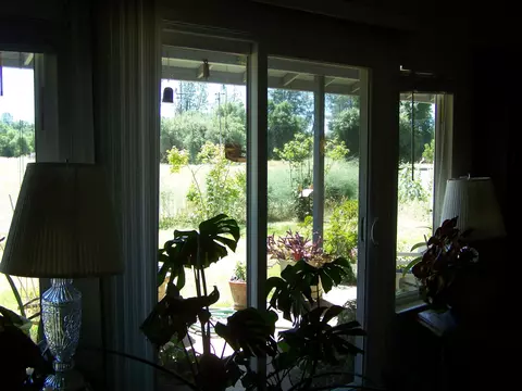 20099 Lyal Ln, Redding, CA 96002 photo 5