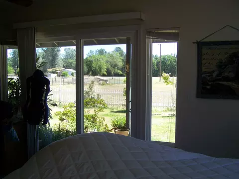 20099 Lyal Ln, Redding, CA 96002 photo 13