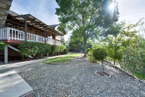 577 Turquoise Ct, Redding, CA 96003 photo 40