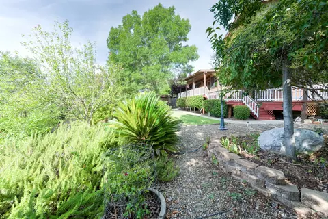 577 Turquoise Ct, Redding, CA 96003 photo 5