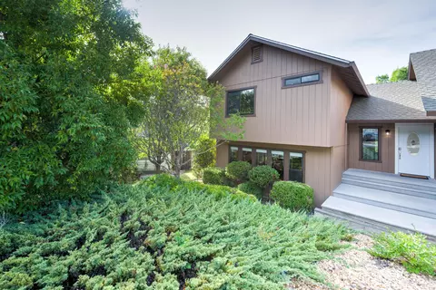 577 Turquoise Ct, Redding, CA 96003 photo 47