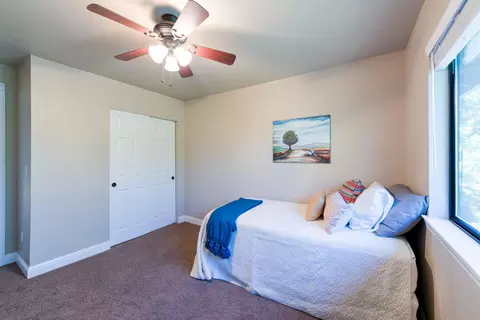 577 Turquoise Ct, Redding, CA 96003 photo 23