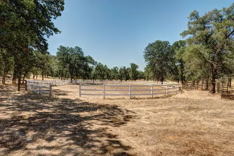 10624 Oak Run Rd, Oak Run, CA 96069 photo 20