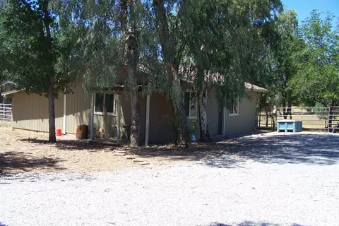 21222 Rae, Redding, CA 96003 photo 10