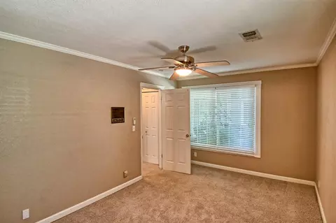 2498 El Verano St, Redding, CA 96002 photo 27