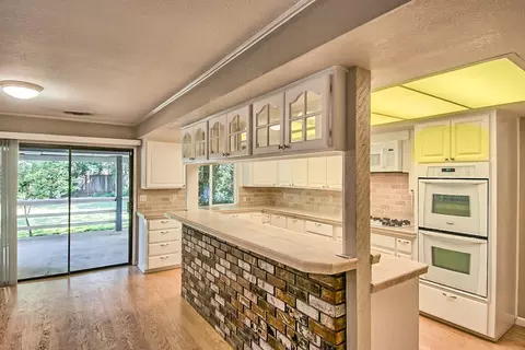 2498 El Verano St, Redding, CA 96002 photo 13