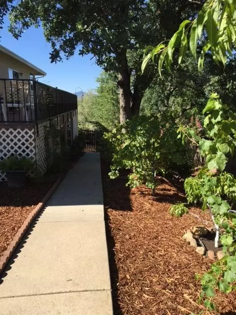 571 Fair Hill Dr, Redding, CA 96003 photo 25