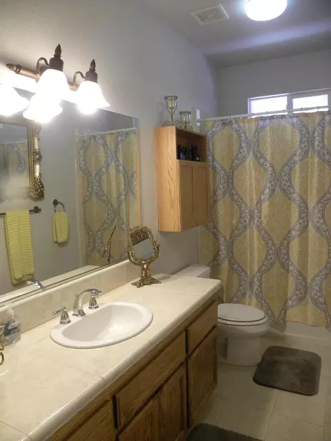 571 Fair Hill Dr, Redding, CA 96003 photo 12