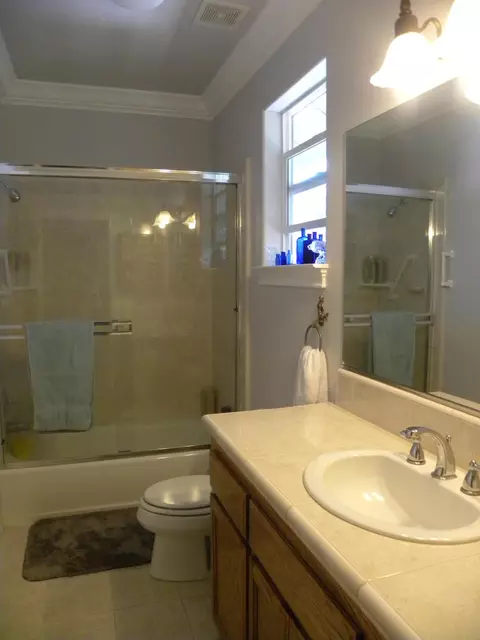 571 Fair Hill Dr, Redding, CA 96003 photo 10