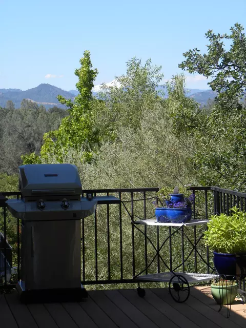 571 Fair Hill Dr, Redding, CA 96003 photo 18