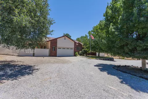 13349 Padani Dr, Redding, CA 96003 photo 3