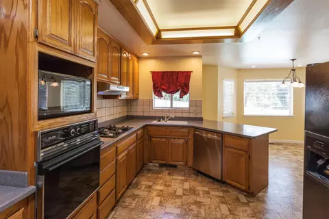 13349 Padani Dr, Redding, CA 96003 photo 7