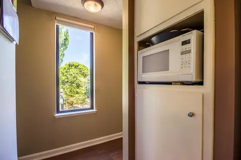 1975 Bechelli Ln, Redding, CA 96002 photo 13