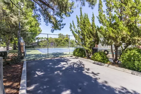 1975 Bechelli Ln, Redding, CA 96002 photo 18