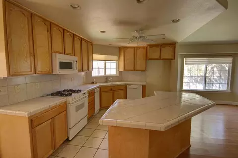 3740 Greenhaven Ln, Redding, CA 96001 photo 15