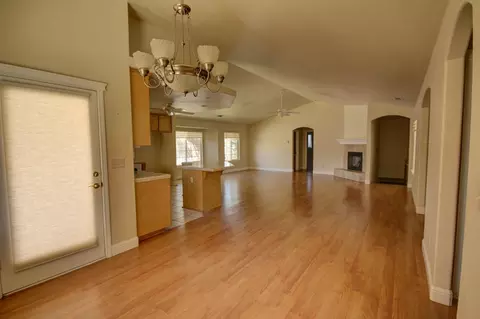 3740 Greenhaven Ln, Redding, CA 96001 photo 11