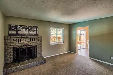 2245 Deerfield Ave, Redding, CA 96002 photo 6