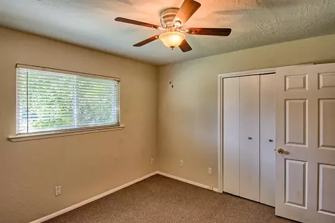 2245 Deerfield Ave, Redding, CA 96002 photo 21