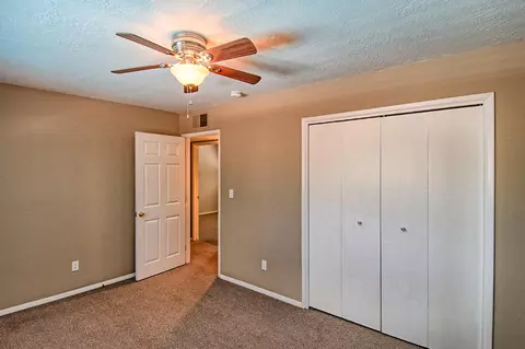 2245 Deerfield Ave, Redding, CA 96002 photo 13