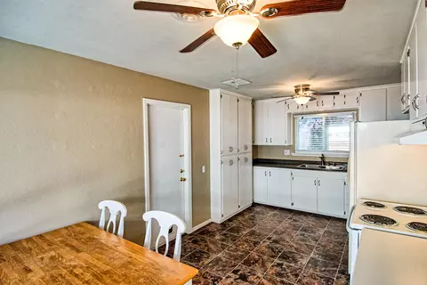 2245 Deerfield Ave, Redding, CA 96002 photo 8