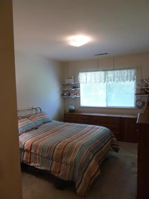 1976 Trumpet Dr, Redding, CA 96003 photo 19