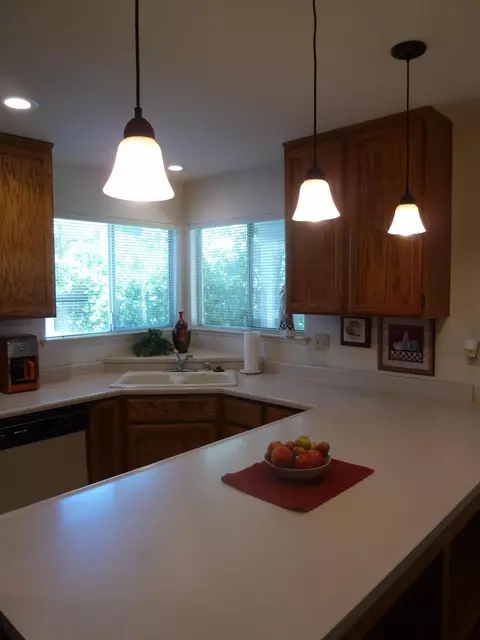 1976 Trumpet Dr, Redding, CA 96003 photo 9