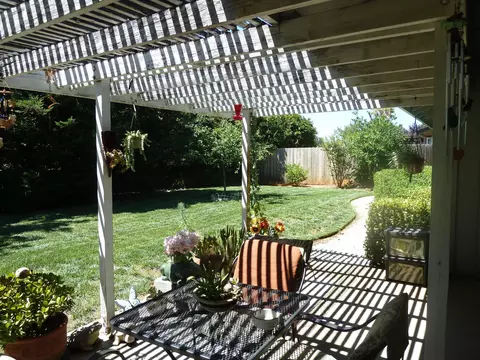 1976 Trumpet Dr, Redding, CA 96003 photo 29