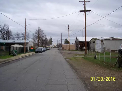 1601 Veterans Ln, Anderson, CA 96007 photo 2