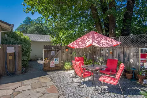 920 Camino Ct, Redding, CA 96002 photo 25