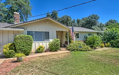 920 Camino Ct, Redding, CA 96002 photo 1