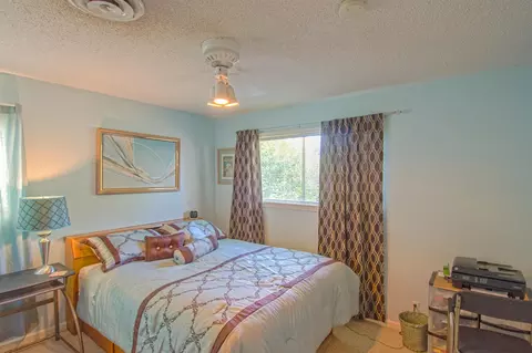 920 Camino Ct, Redding, CA 96002 photo 17