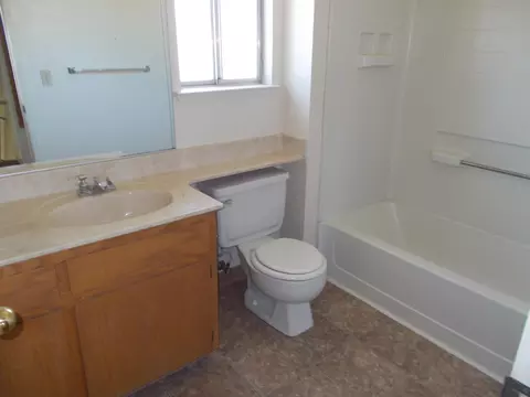793 Fuller Ct, Redding, CA 96003 photo 12