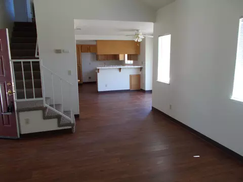 793 Fuller Ct, Redding, CA 96003 photo 7