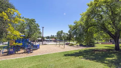 1793 Laurel Ave, Redding, CA 96001 photo 22