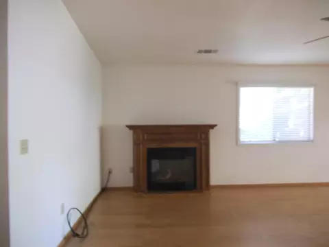 2062 Paris Ave, Redding, CA 96001 photo 3