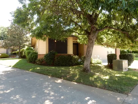 2062 Paris Ave, Redding, CA 96001 photo 14