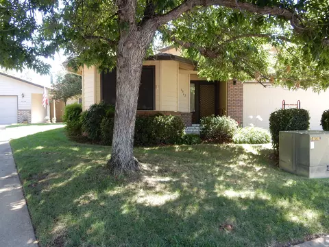 2062 Paris Ave, Redding, CA 96001 photo 1