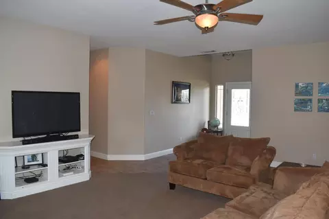5857 Beaumont Dr, Redding, CA 96003 photo 18